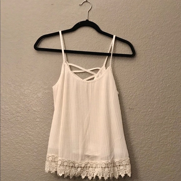 9.3 Eline Line & Dot White Crochet Top NWT New Med - Picture 2 of 2